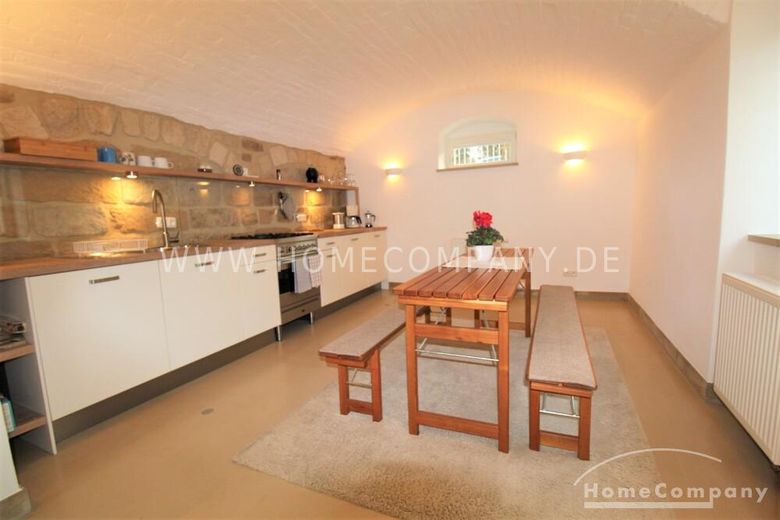 22309 HomeCompany Dresden सुसज्जित 2-कमरों वाला टेरेस सहित बेसमेंट अपार्टमेंट, Dresden-Äußere Neustadt में, अधिकतम 2 व्यक्ति – befea7fe0314009e14a21691b2db5821a33433a7.jpg
