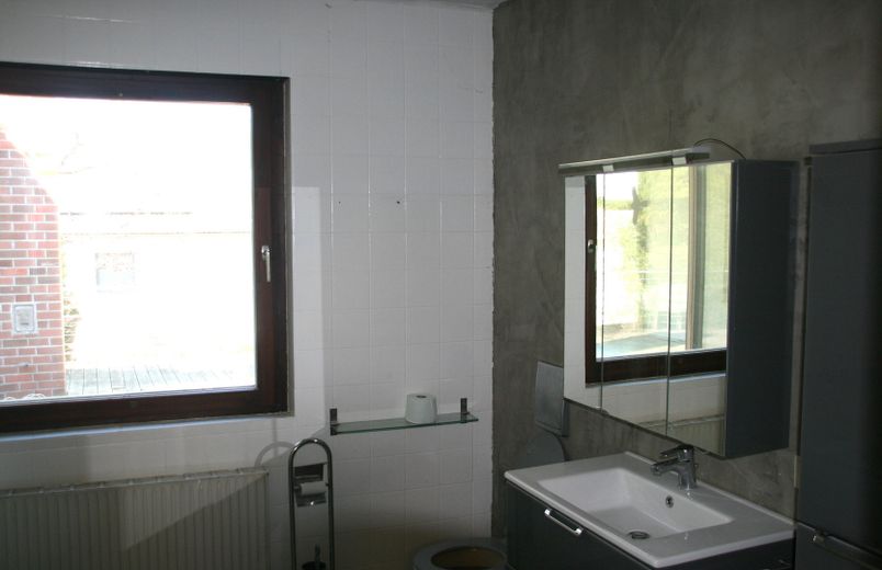 Bungalow mit Potential in ruhiger Lage – Bad
