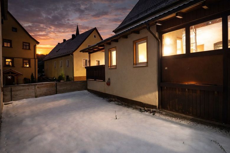 Barockes Familiendomizil mit Geschichte - Haus und Raum für Generationen in der Fränkischen Schweiz – Freifläche und Terrasse - Garten möglich