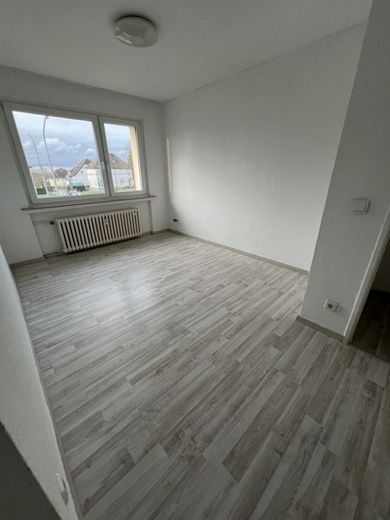 Gepflegte 3-Zimmer Wohnung mit schönem Balkon  - zentral zwischen Essen und Mülheim – Schlafzimmer