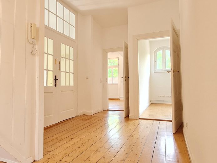 Wohnung mit Fernsicht – Wohnungsflur