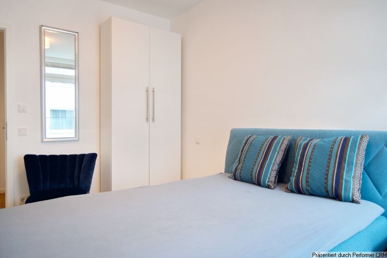 Modern furnished apartment with parking space, in the Le Flair development in Pempelfort – ffeb3cfbaa0aaffe3a2e68d6163ce3449524a54c.jpg