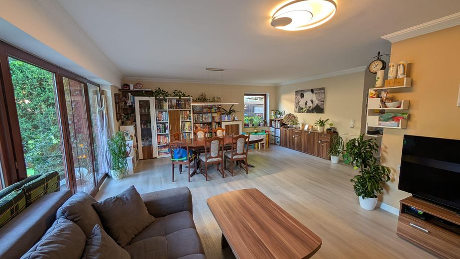 Family idyll in a quiet location (house no commission, energy class A) – Wohnzimmer