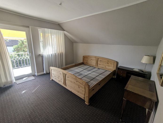 Schlafzimmer (OG)
