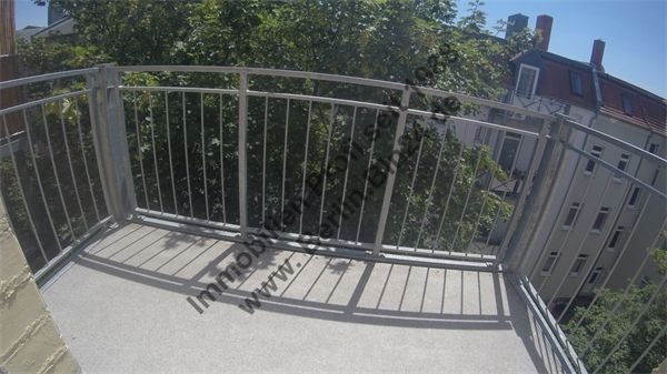 Mietwohnung günstiges Dachgeschoß -- 2er WG - ZweitBezug SüdBalkon – G0030161