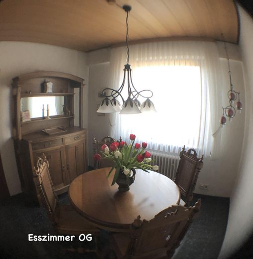 Twee-gezinswoning in een rustige woonomgeving – Esszimmer OG