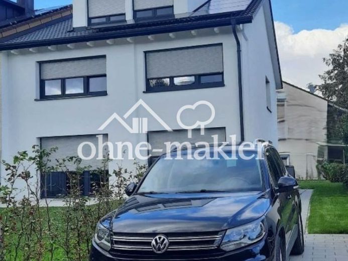 Hochwertig modernisiertes Einfamilienhaus in begehrter, stadtnaher Lage (provisionsfrei, Erstbezug) – الصورة 1