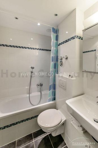 Grazioso appartamento di 1 locale con balcone a Monaco-Sendling – e656d28209205c94d4e9f56318bb1c75f5ec7d32.jpg