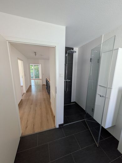 Bahçeli ve güneybatı teraslı şık maisonette daire – kendi evinizde yaşıyormuş gibi – Bad und Galerie