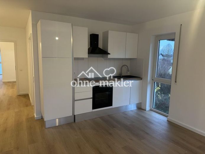 Kernsanierte 3-Zimmer-ETW, 2 Stellplätze, 900 € Kaltmiete, Provisionsfrei – Foto 1