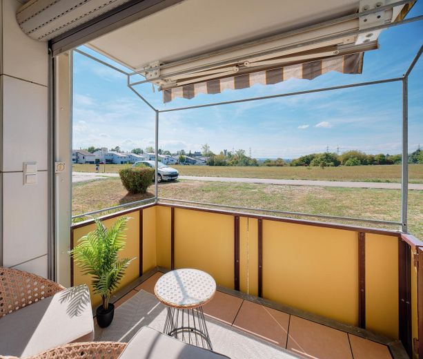 Rundum erneuert: 3-Zimmer-Wohnglück mit Tageslichtbad & Klima – Balkon