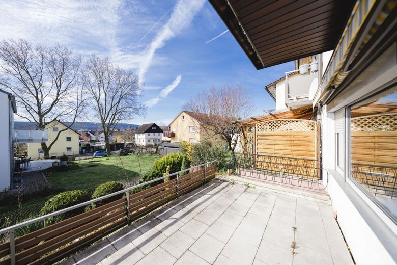 Die Perle im Dornröschenschlaf - RMH in idyllischer Ruhe – Terrasse