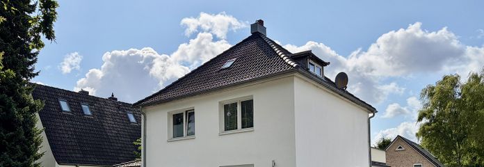 Saniertes EFH in Sasel – Garten, viel Platz, Wald-Nähe – Aussenansicht