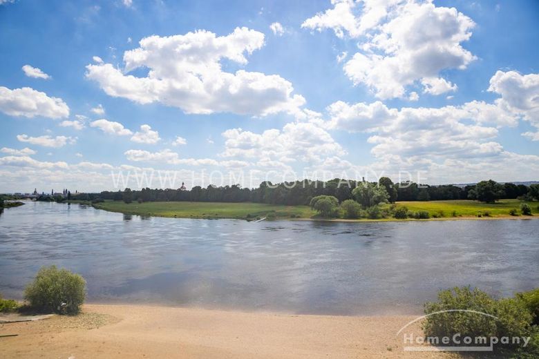 28077 HomeCompany Dresden सुसज्जित/मोहक 3-कमरे का अपार्टमेंट Dresden-Pieschen में, Elbe के दृश्य के साथ! अधिकतम 3 व्यक्ति – 5d6459f289a189ffddafa442a0fa6e5aa3e515ec.jpg