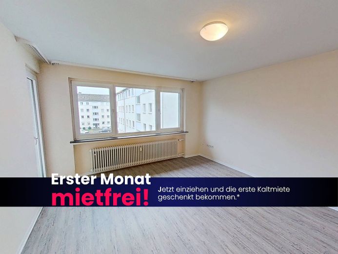 SPARAKTION: Komfortable 3-Zimmer-Wohnung mit überdachtem BALKON und Tageslichtbad mit Dusche und Badewanne – Foto 1
