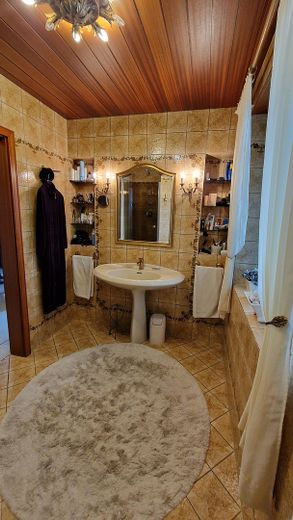 Reserviert! Exklusiver Bungalow in Königswinter: Homeoffice, traumhafte Aussicht, Sonnenuntergänge – Duschbad