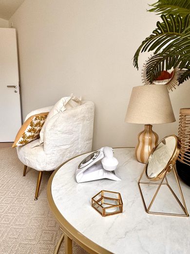 شقة ساحرة من 3 غرف: أول سكن بعد تجديد أنيق – Schlafzimmer - echtes Foto
