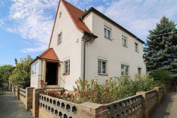 Sofort einziehen und wohlfühlen: 4-Zi.-EFH in Leipzig-Wahren