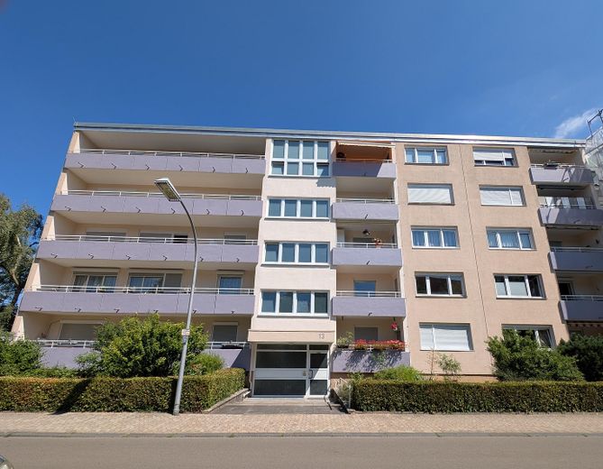3 ЗКВ на Bellevue у Саарбрюкені – Hausfront