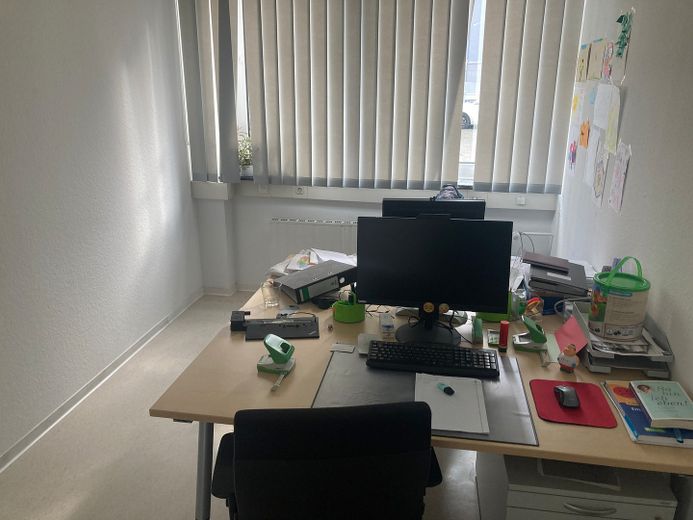Helle, großzügige Büro-/Praxisfläche in zentraler Lage von Bingen am Rhein – Zweierbüro