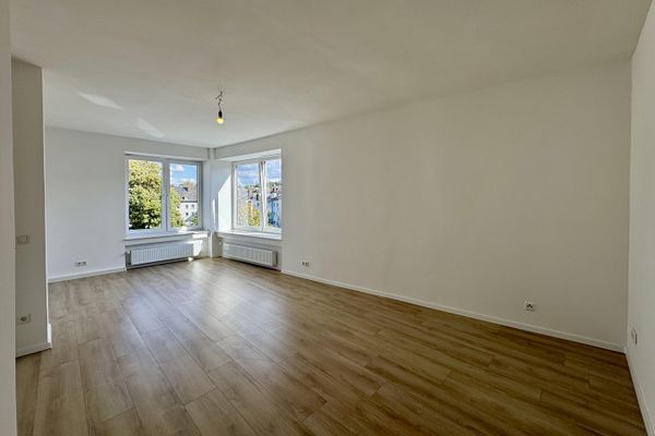Frisch sanierte Penthousewohnung – Barrierefrei mit Aufzug – Top-Lage über den Dächern von Witten