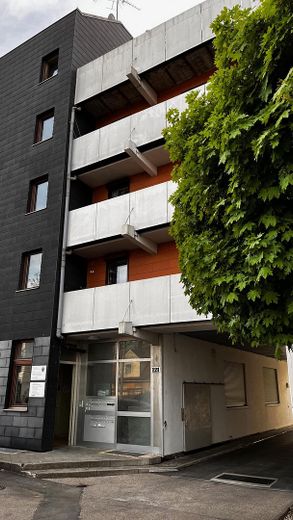 Gebäude Eingangsseite