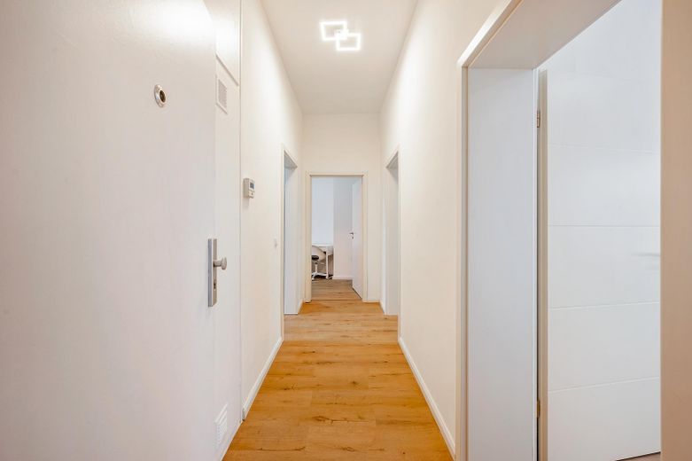 Stanze in WG arredate e nuove a Mannheim Schwetzinger Vorstadt – Flur