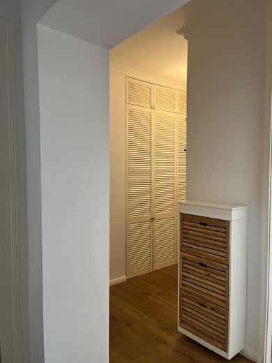 Helle modernisierte 3-Zimmer-Altbauwohnung im Weitlingkiez - Provisionsfrei - – Flurbereich