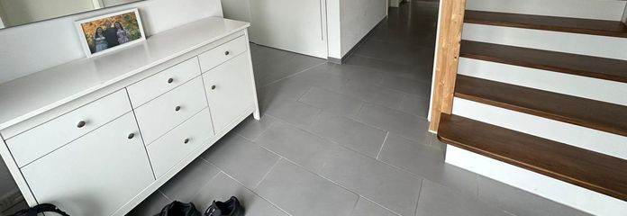 Eingang mit Garderobe