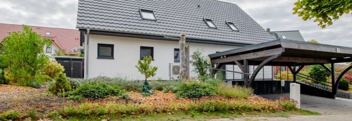 Smart investieren – Modernes Energie-Effizienzhaus mit Einliegerwohnung