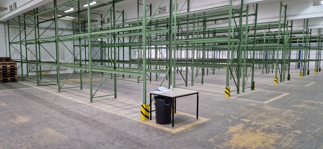ATTRAKTIVE BÜRO- und HALLENFLÄCHEN zu VERMIETEN – Hallenflächen