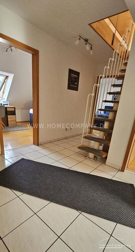 Maintal 8072632 – Großzügige Maisonettewohnung mit 4 separaten Schlafzimmern – d159b905be0068c0814cf086f32da5e123776cdd.jpg