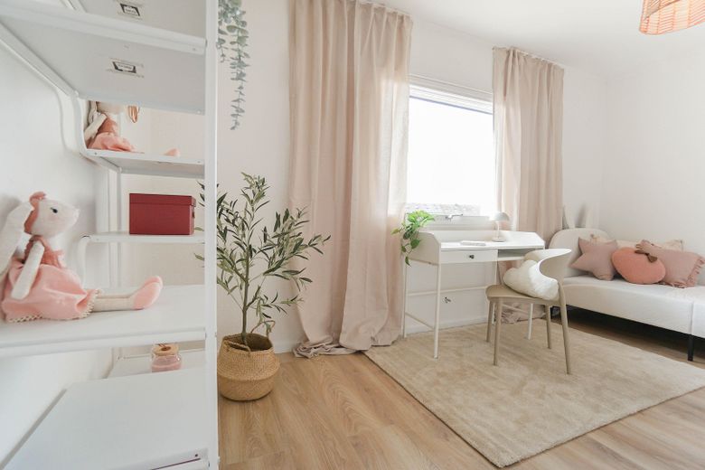 Kinderzimmer / Schlafzimmer 2 