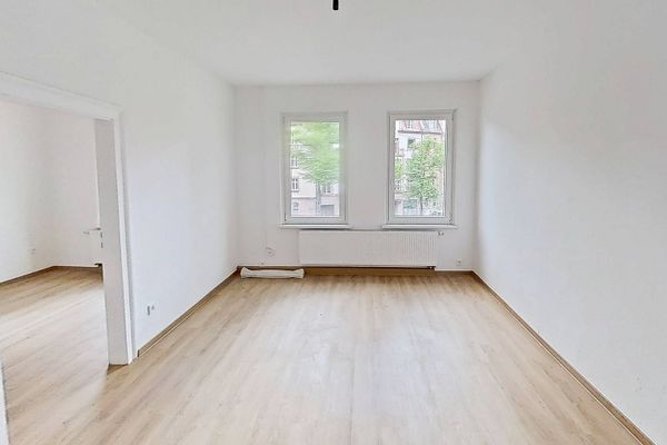 Light-filled GEM OF A HOME: Attractive 3-room apartment with BALCONY in Nuremberg