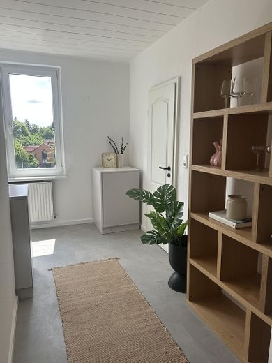 Perfekt für junge Leute, zentral gelegen, Gartenmitnutzung- 2 Zimmer Wohnung – Foto 10