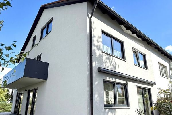 Spacious semi-detached house in a quiet prime location in Neutraubling!