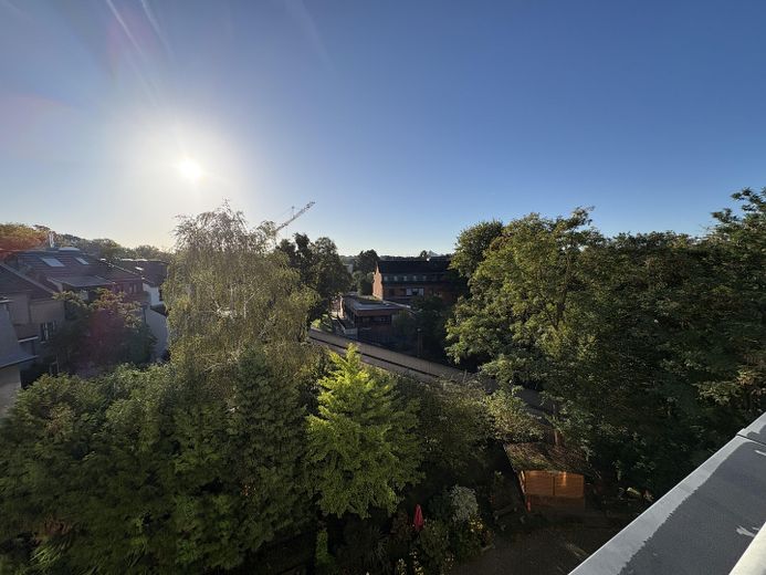 Barrierefreie Dachgeschosswohnung mit großer Sonnenterrasse (provisionsfrei!) – Ausblick Terrasse