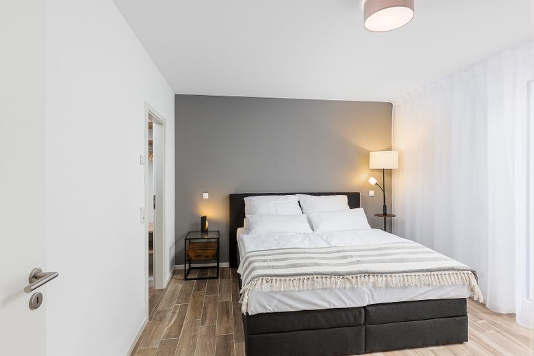 Neubau: vollmöblierte Businessapartments mit Panoramablick – Apartment 4 Schlafzimmer