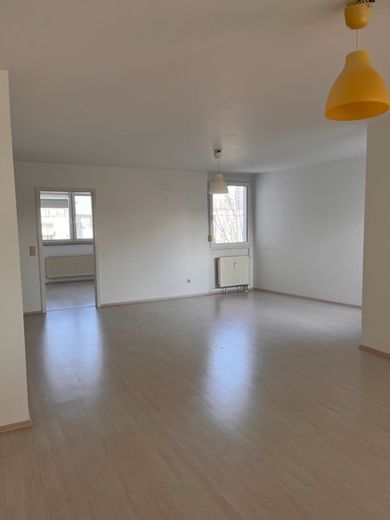 3,5 ZW, 81,4 m², großer Balkon, TG, Ludwigsburg-Ost, ruhige Lage, nahe Kaufland – Essen
