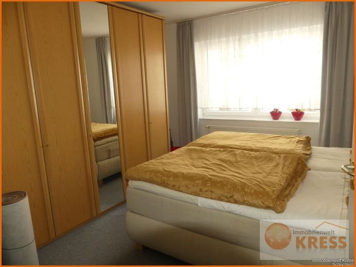 Moderne, zentrale, komfortable 3-Zimmer ETW 1.OG, Balkon, neuwertiger EBK und 3 PKW-Stellplätzen – Bild 7