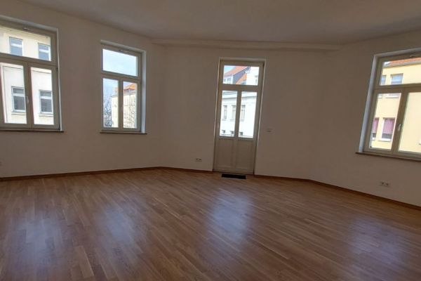 Appartamento di alta qualità con 2 locali e balcone