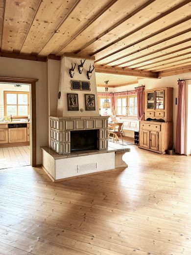 Wunderschöne 4-Zimmer-Wohnung mit traumhaftem Bergblick und 2 großzügigen Hobbyräumen! – फोटो 10