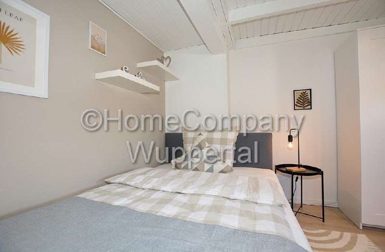 Charming city apartment with very good infrastructure and DSL Wi-Fi, near Helios Clinic Barmen – 6851f3c0d55fe58112eea6dac7a1282491bd05c9.jpg