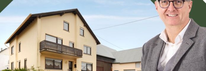 Vielseitig nutzbares, großes Wohnhaus mit Scheune und Ställen in Peterswald / Hunsrück - Naturnähe inklusive!