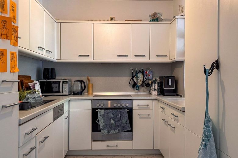 Charming 2-room apartment in the heart of Bremen – Küche
