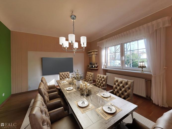 Charmantes Einfamilienhaus mit Baulandreserve – Esszimmer Bild 2