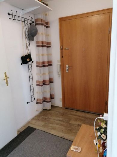 Sichere Kapitalanlage & Altersvorsorge in Stuttgart-Degerloch – Flur