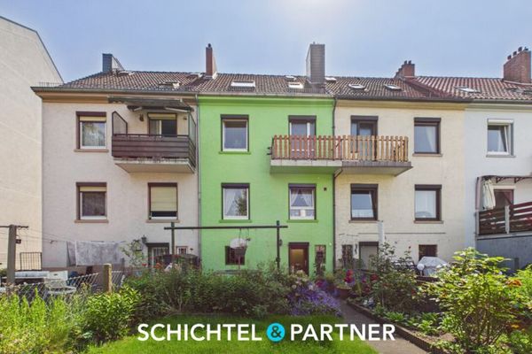 Ohlenhof | Ansprechendes Reihenmittelhaus mit Balkon und Terrasse