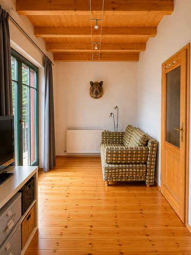 vivienda de ensueño en un entorno verde *Casa unifamiliar en Klotzsche* – Arbeit/Kind Zimmer mit Balkon