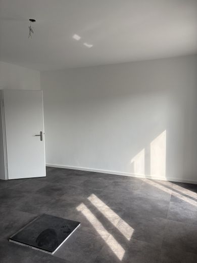 ***Modernisiertes, kleines Rheinhaus mit Garten & Terrasse mitten in Bad Honnef*** – Wohnzimmer 